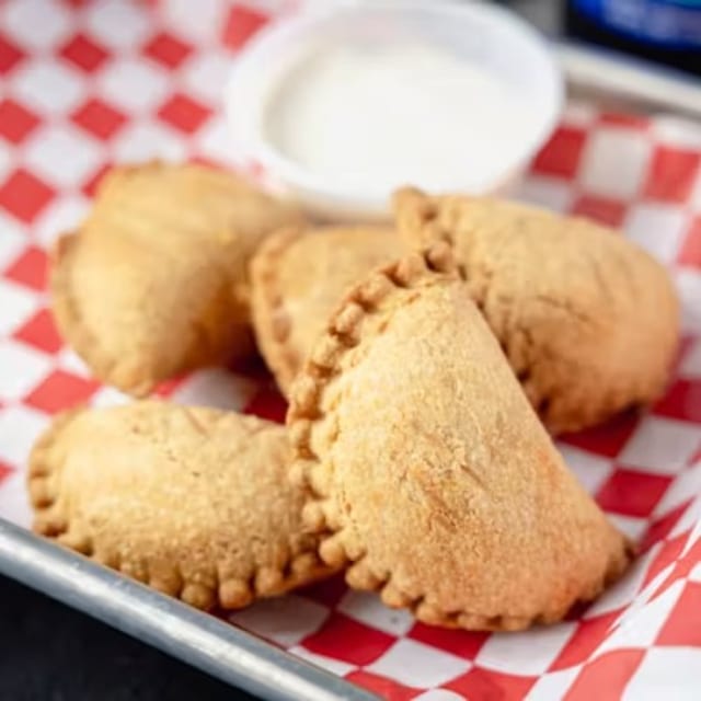 Crawfish Pies (5 Pieces).